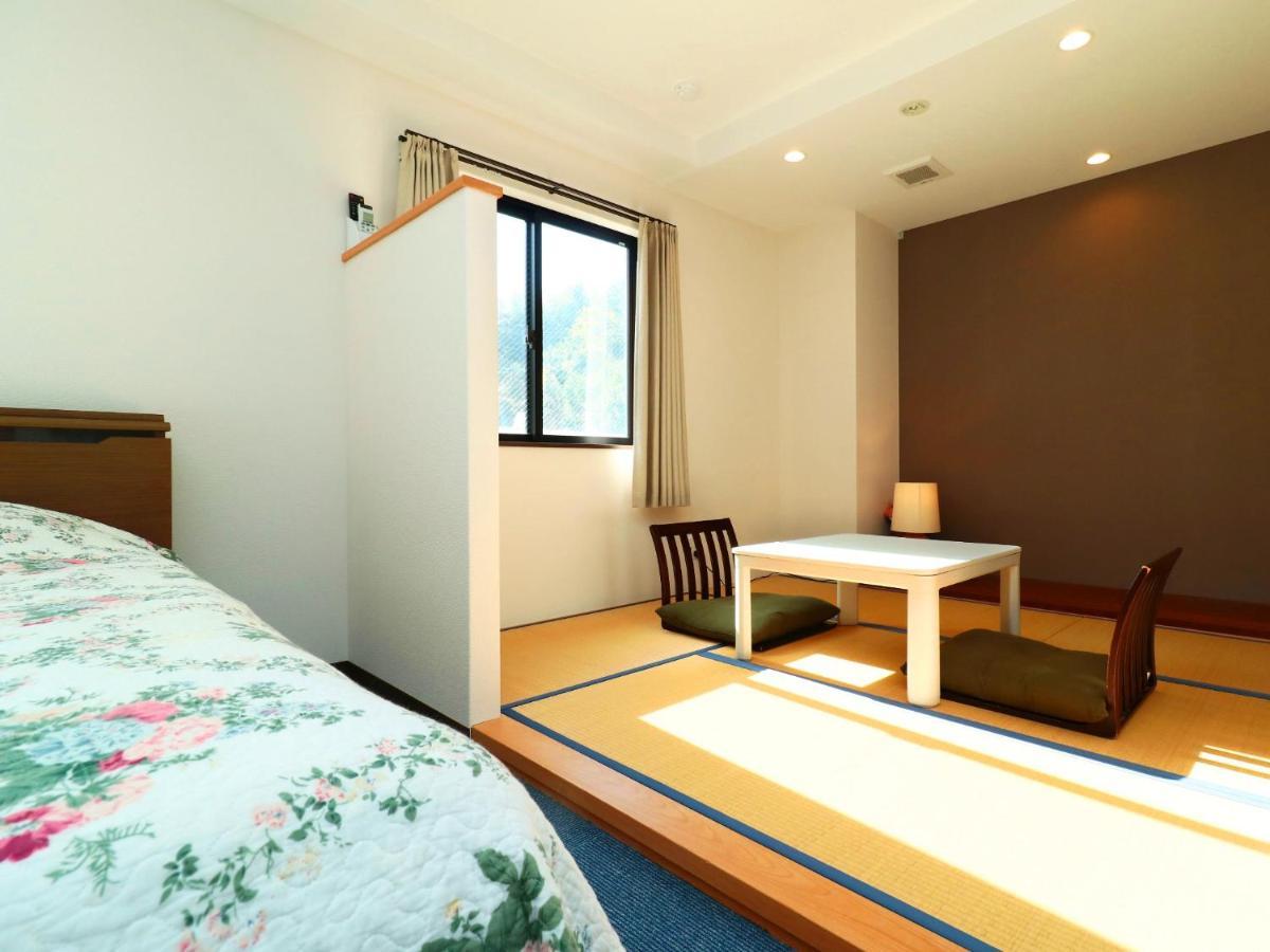 Izu Kansya Guest house *